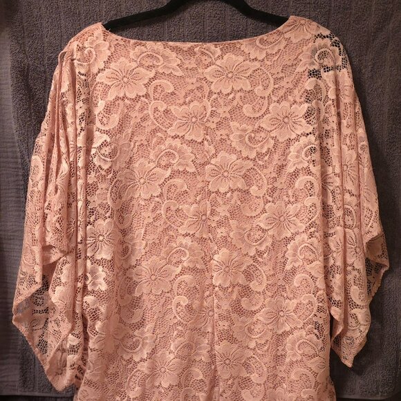 B My Story Blouse - Picture 3 of 8